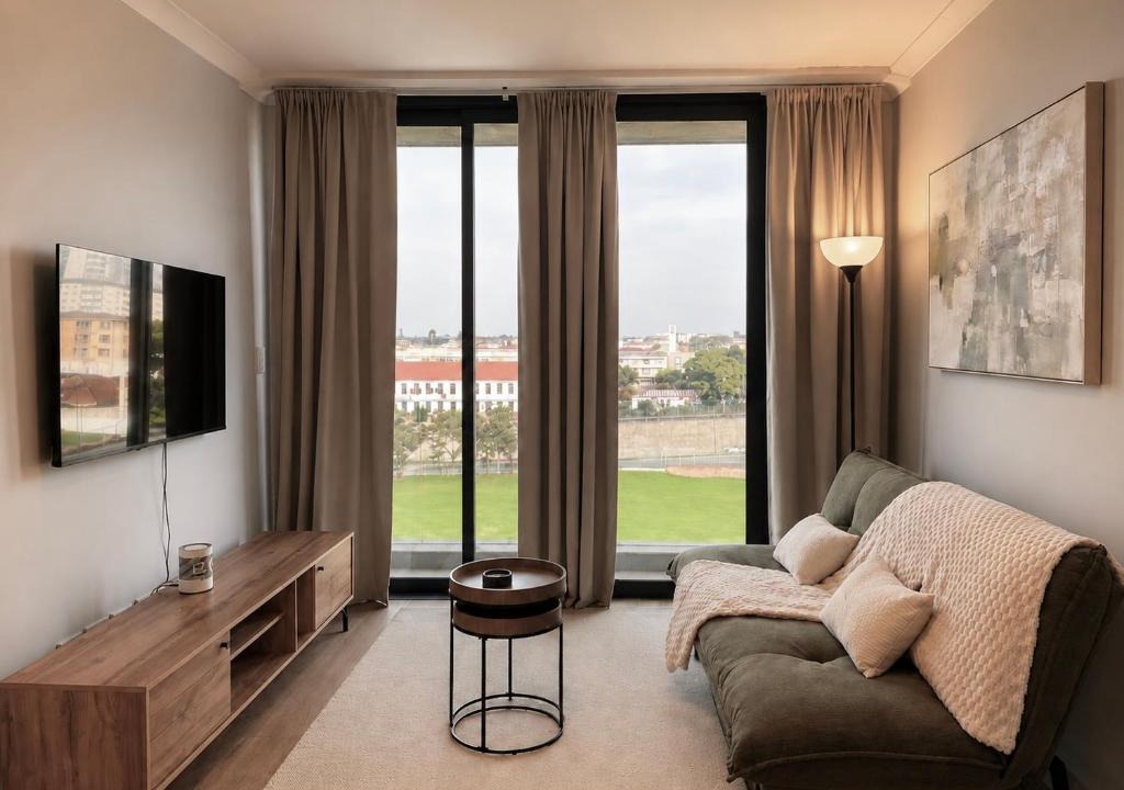 Observatory Apartment | 1 Bedroom Apartment at the Winchester with Rooftop Pool, Gym and Coffee Shop in Upper Observatory, Cape Town