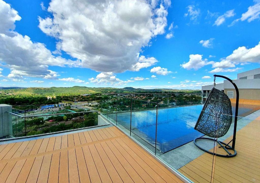 Menlyn Hotel | 1403 Menlyn Maine Trilogy