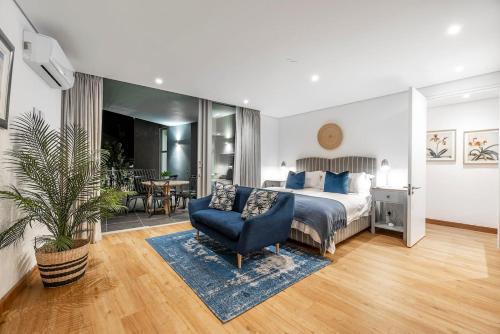 Westcliff Apartment | 17 Marine - 2 Bedroom - Sea View - Apt 101a