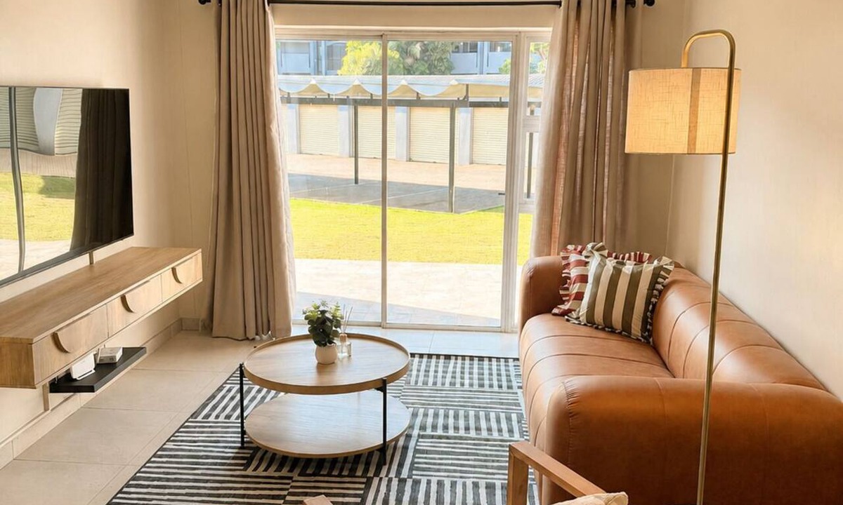 Menlyn Apartment | 19 @ Menlyn Place, a newly renovated, stylish apartment in a prime location.