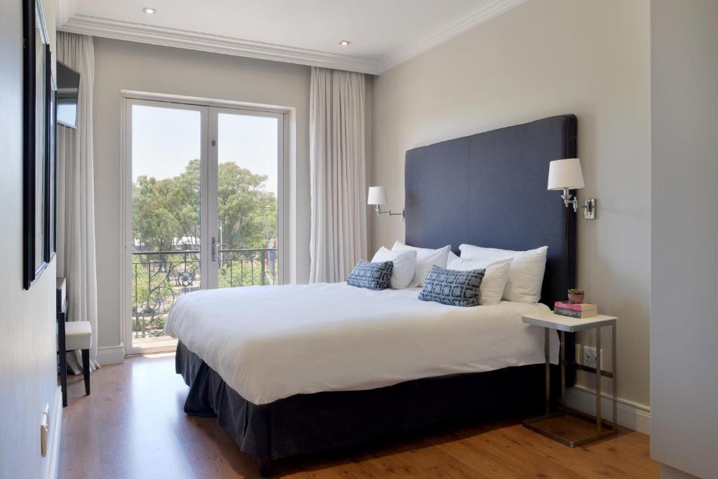 Green Point Apartment | 204 - 2BDR Apartment close to V&A Waterfront