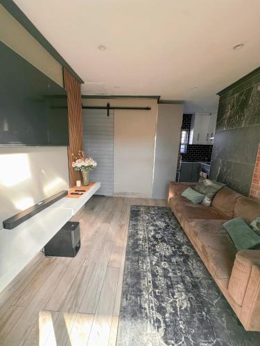 Trawal House | 29 on Windsor-2 Bedroom House