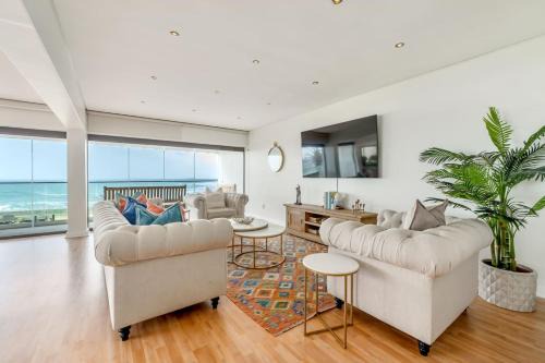Three Anchor Bay Apartment | 3 Bedroom Apt Bonne Esperance