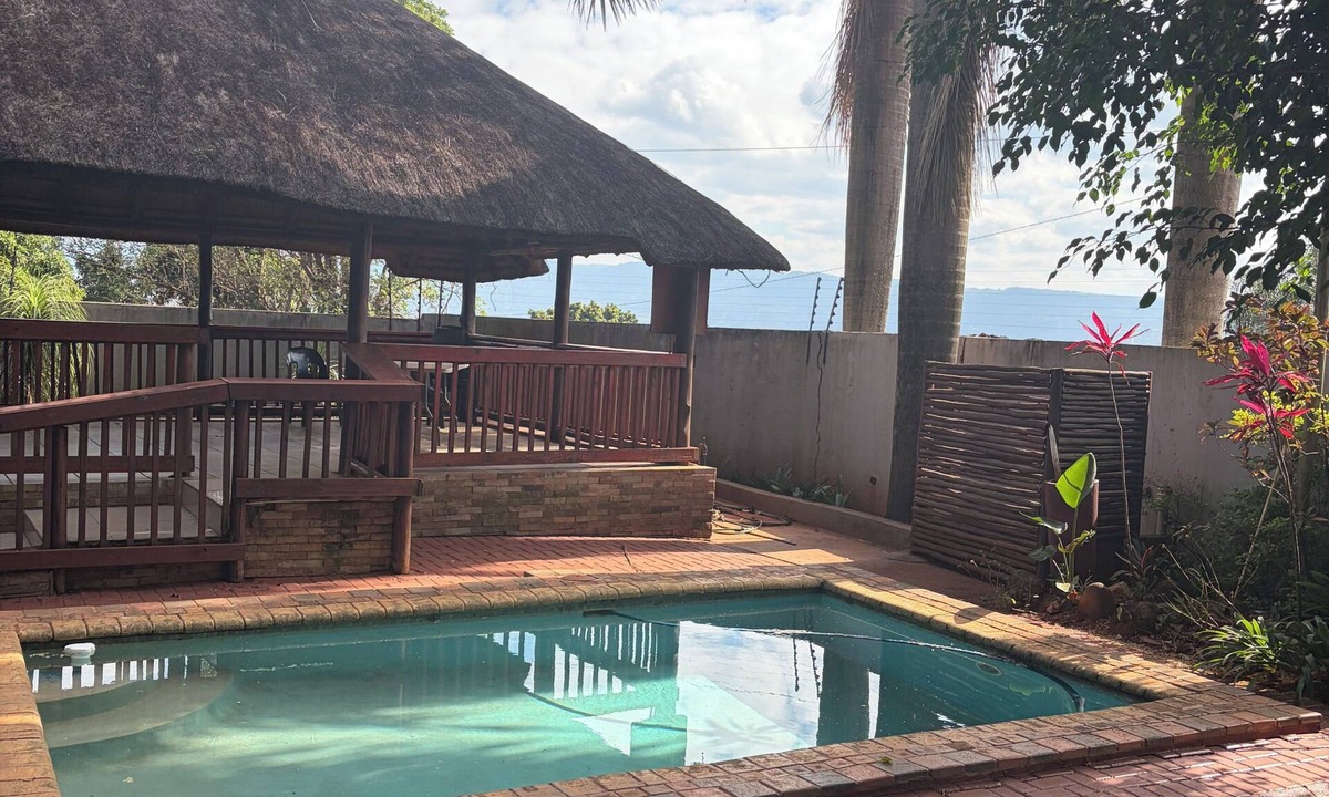 Thohoyandou Apartment | 5 km to the mall. 2 showers and bathtub at masili guesthouse