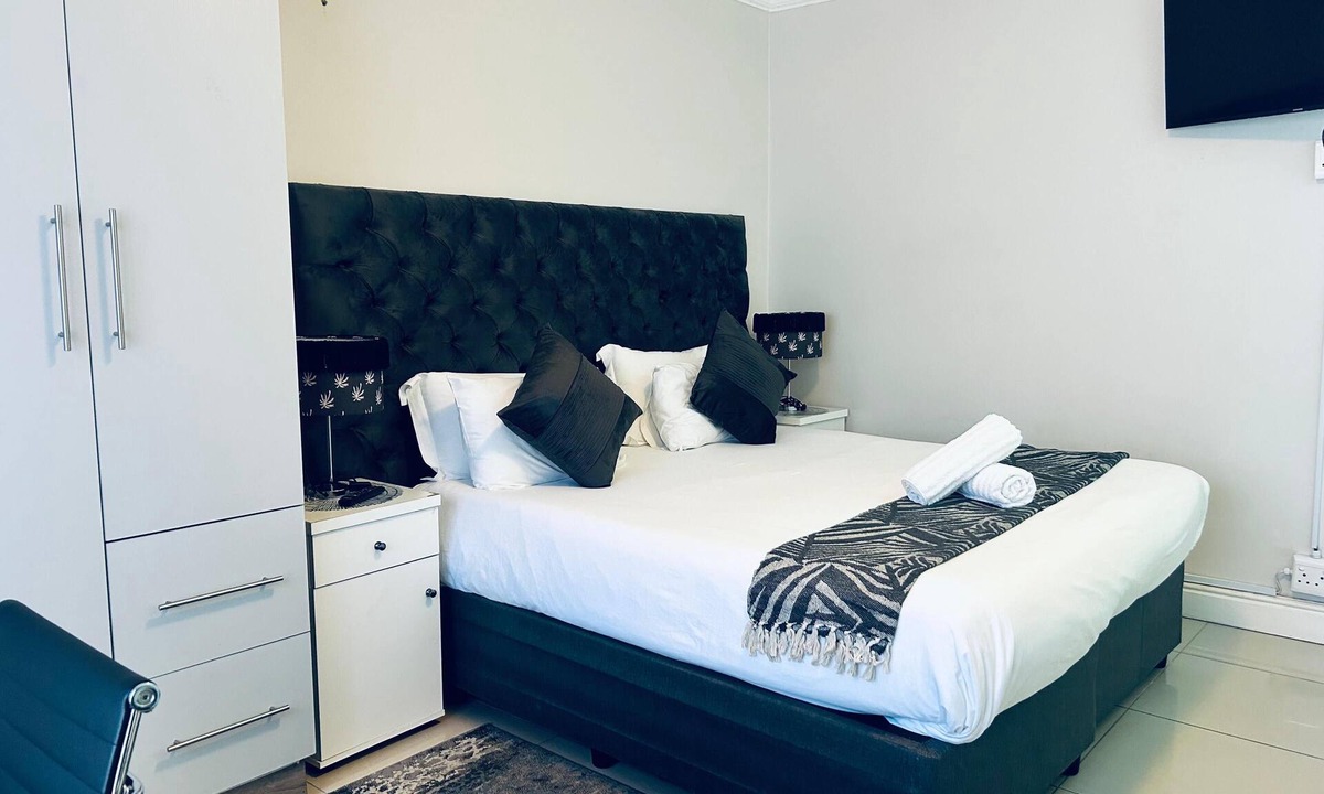 Summerstrand Apartment | 50 Boutique Hotel and Spa. Comfort Room
