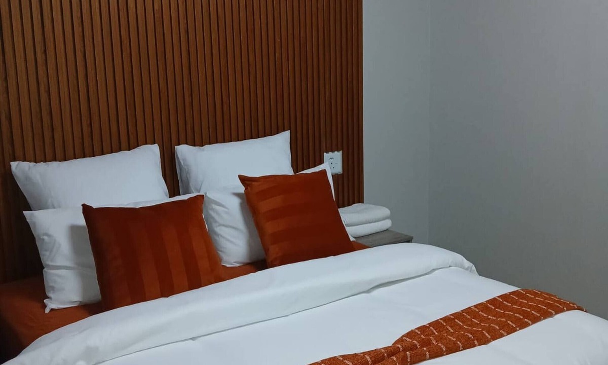 Westonaria House | A guest house in Westonaria