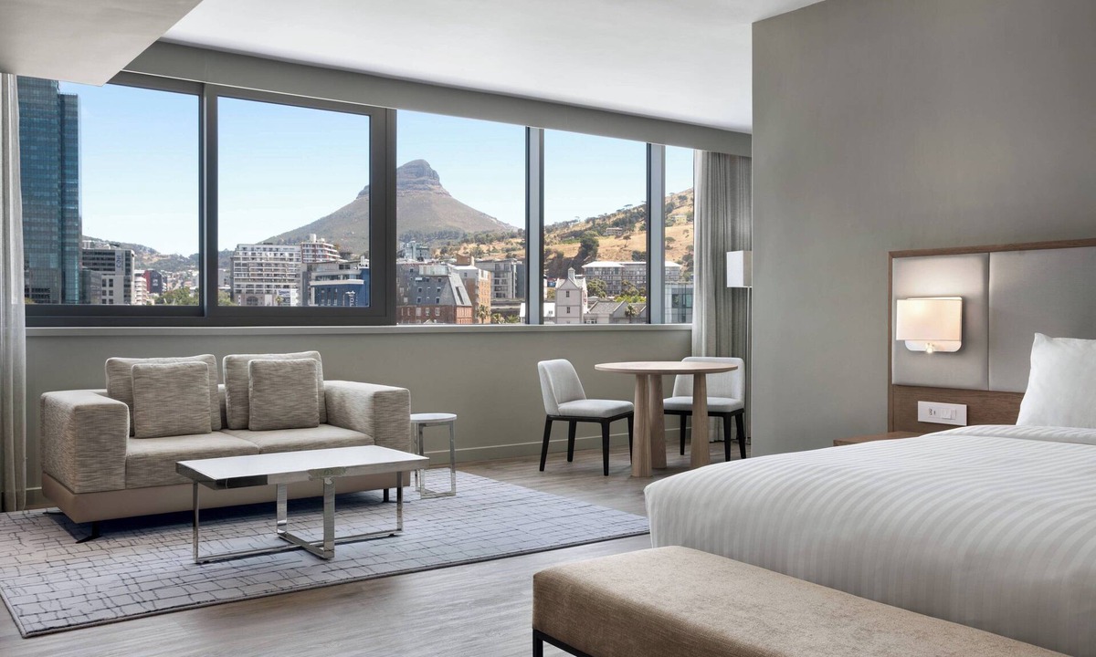 Victoria and Alfred Waterfront Hotel | AC Hotel by Marriott Cape Town Waterfront