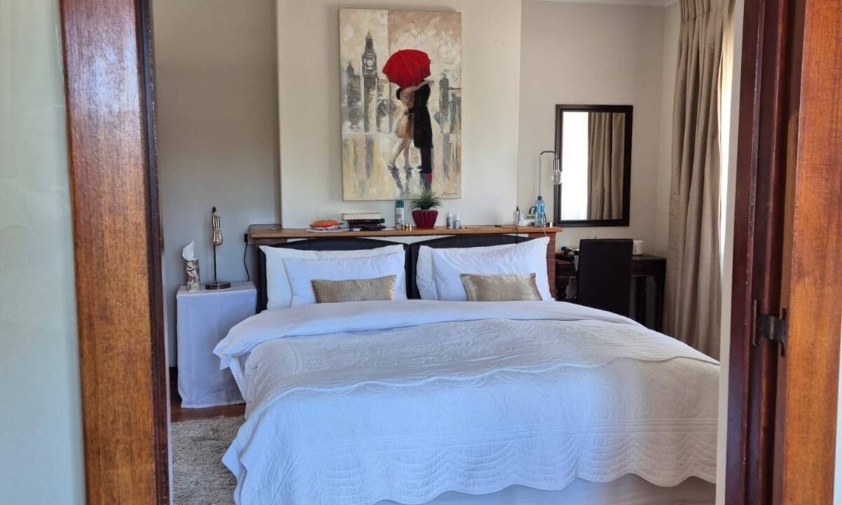 Pinelands House | Afton Safari Lodge