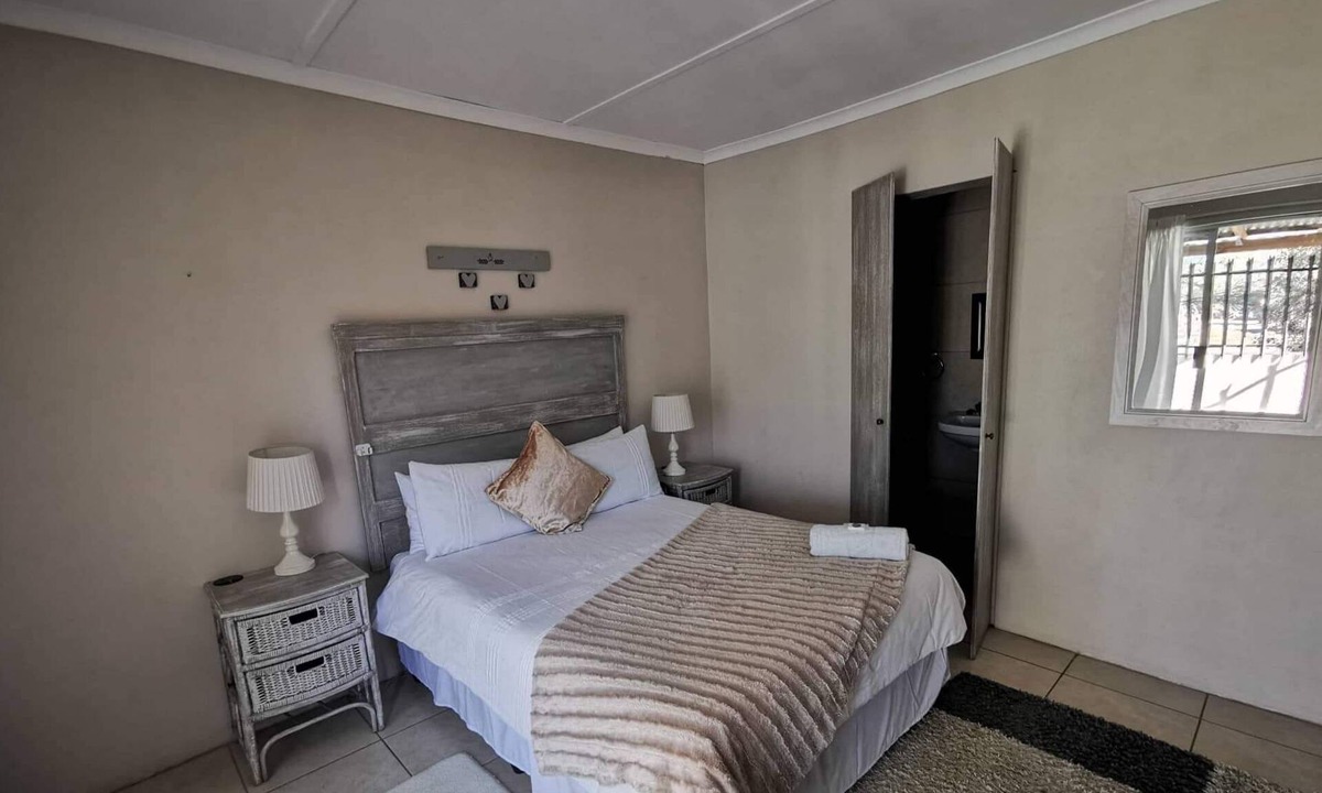 Calvinia Bed & Breakfast | Akkerdam Bed and Breakfast
