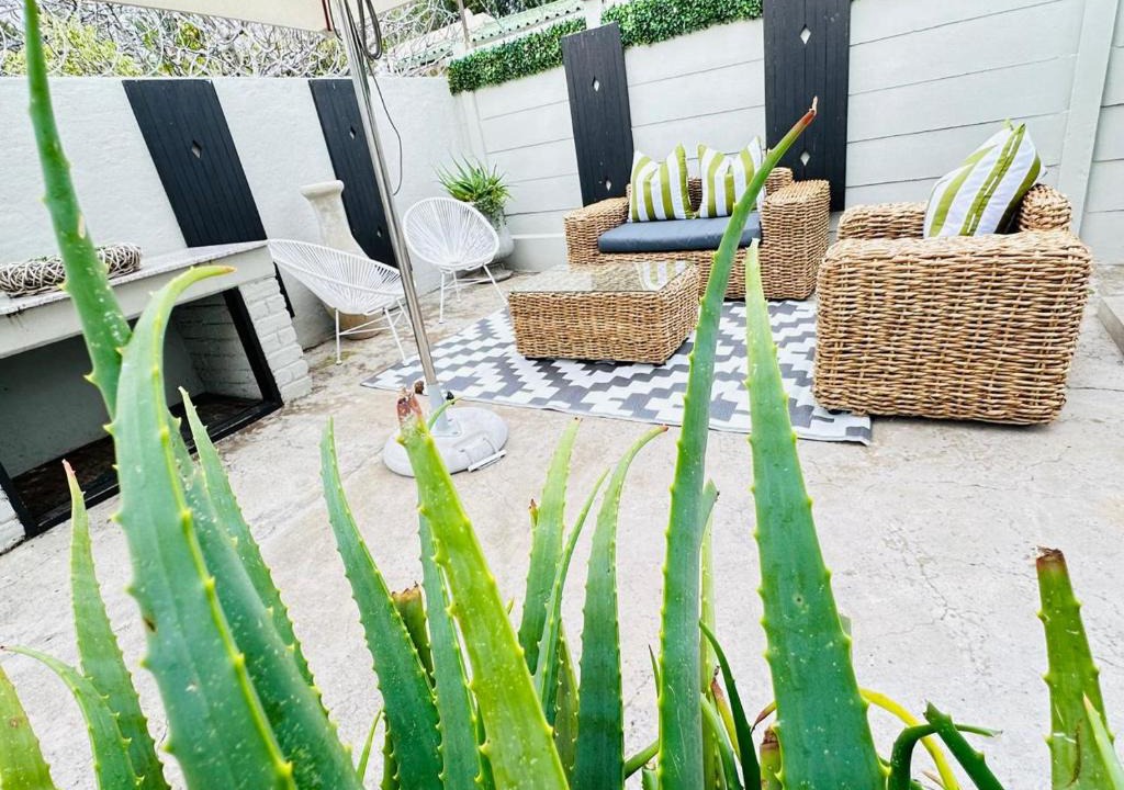 Graaff-Reinet Apartment | Aloe Karoo Cottage