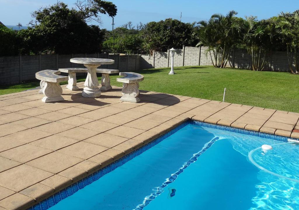 Port Edward Apartment | Apartment Chianti's