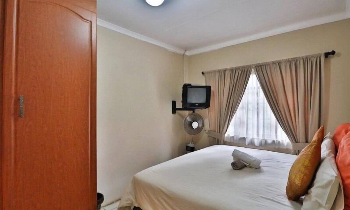Amanzimtoti House | Asante Sana Guesthouse