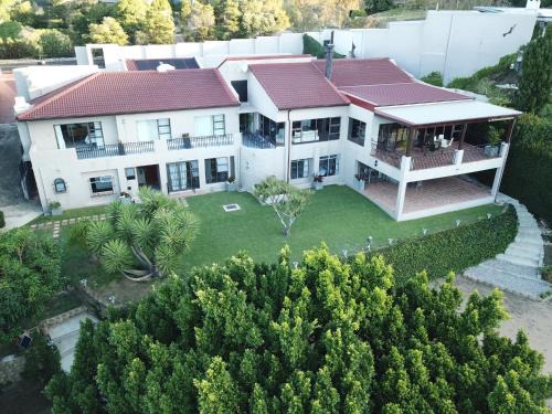 Eikenbosch House | B Shocked Manor