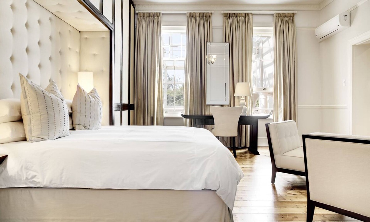 Rosebank House | Banksia Boutique
