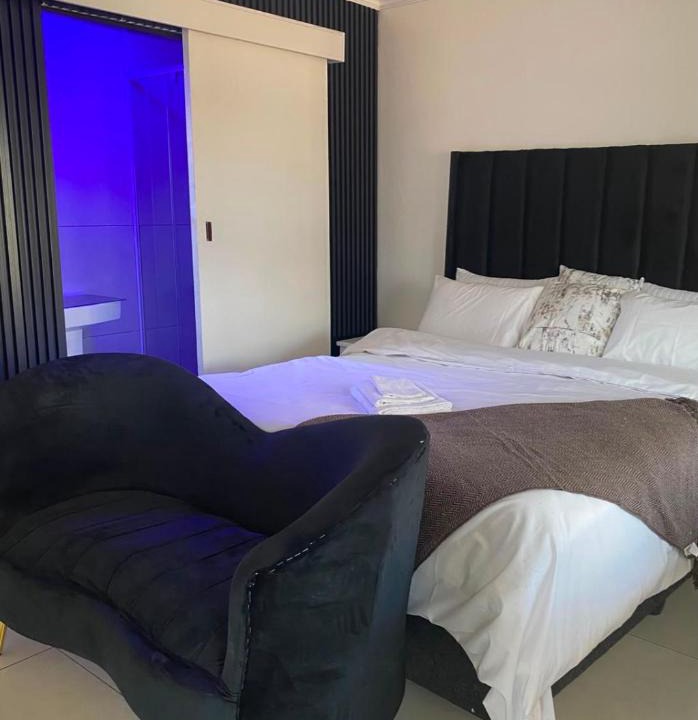 Hennenman House | BantuBonke Luxury Accommodation