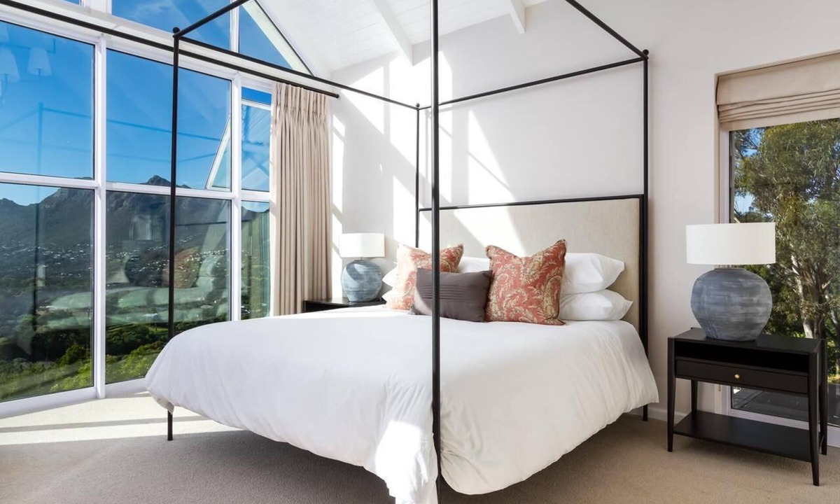 Hout Bay Hotel | Bay Haven Collection