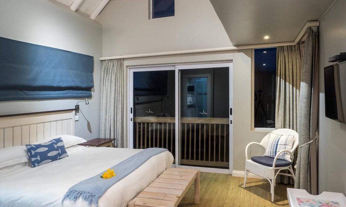 Cape Saint Francis Hotel | Beach Break Guest Houses and Villas