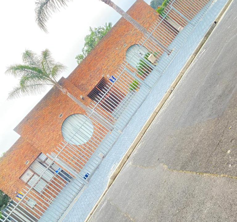 Eikenbosch House | Bellville Queens and Kings Guest House
