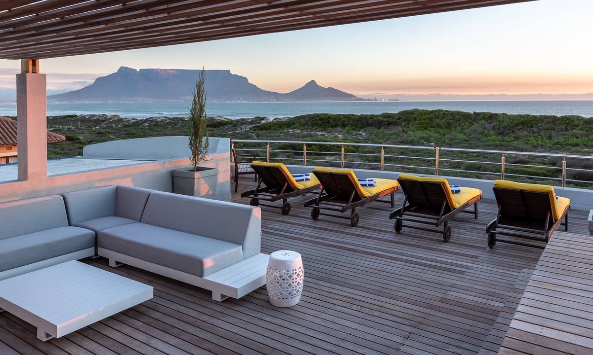 Sunset Beach House | Bliss Boutique Hotel