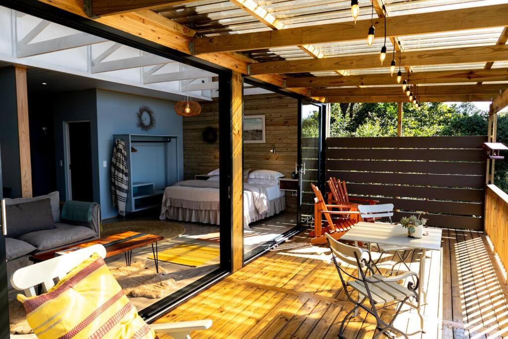 Victoria Bay House | Blues Stay