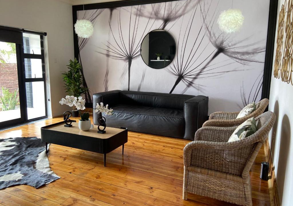 Beaufort West Apartment | Boma Choma