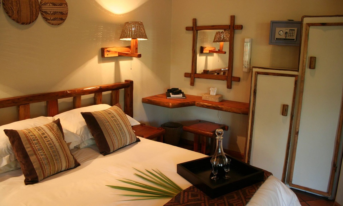 Hluhluwe Cabin | Bonamanzi Game Reserve