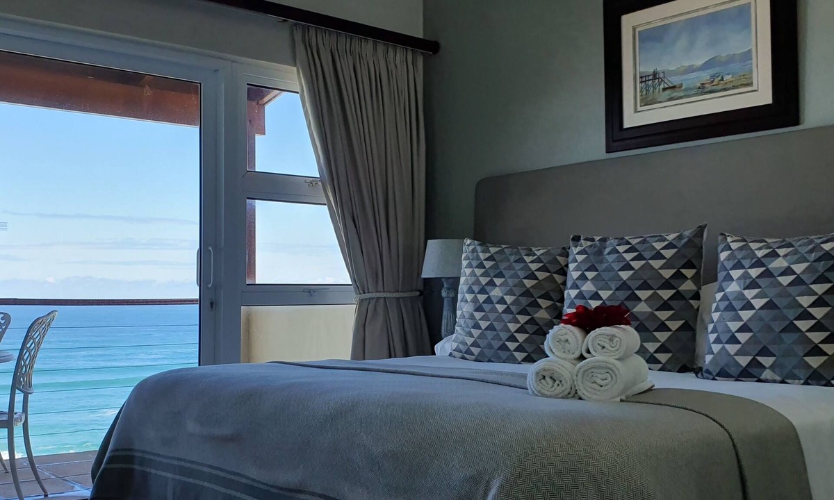 Brenton-on-Sea House | Brenton On Rocks Luxury Guest House