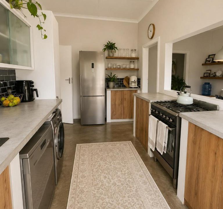 Strand House | Cadle Craft Beach Cottage
