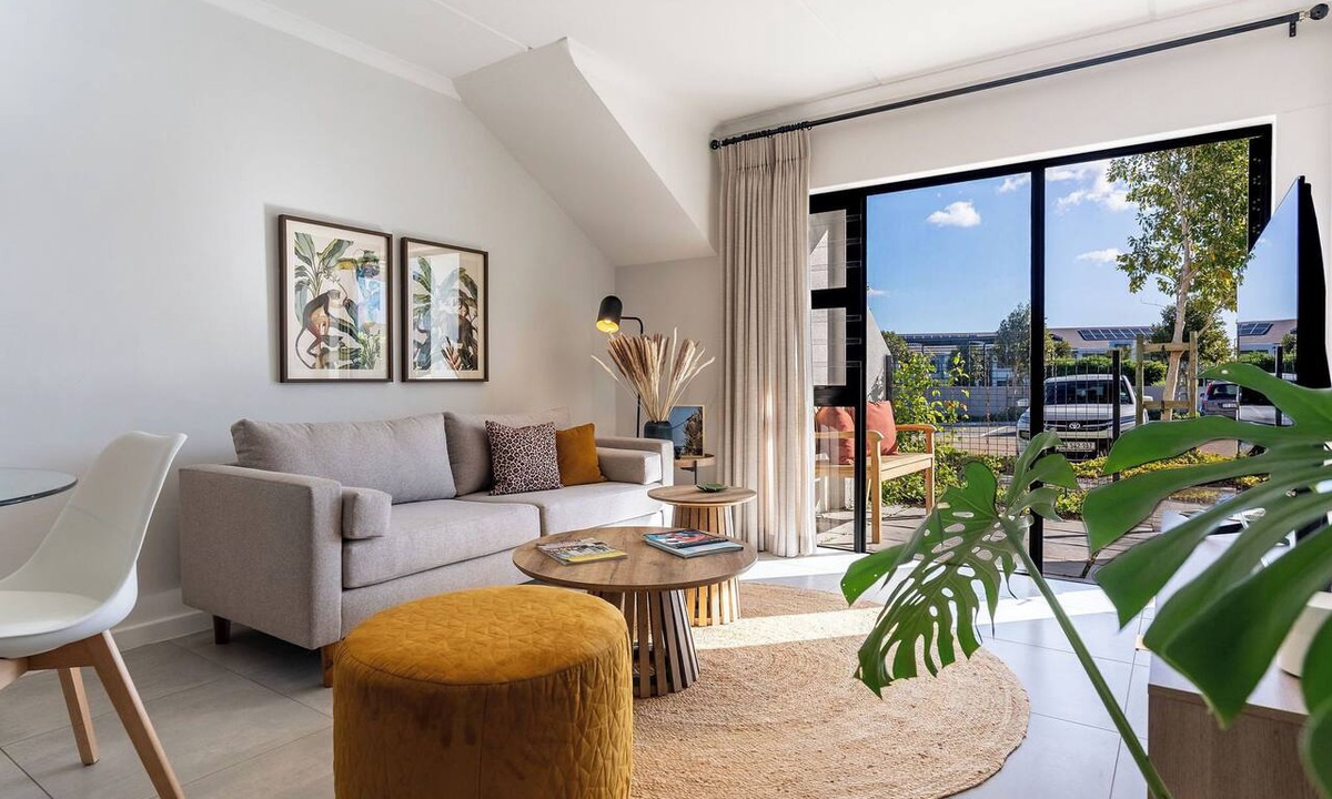 Burgundy Estate Apartment | Cape Vine - Newly renovated 1 bed apartment near the vineyards