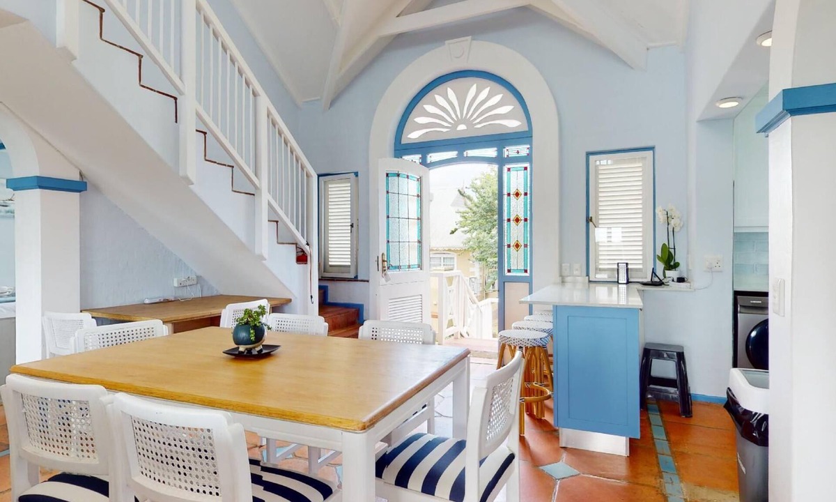 Port Edward House | Caribbean Estate Deluxe
