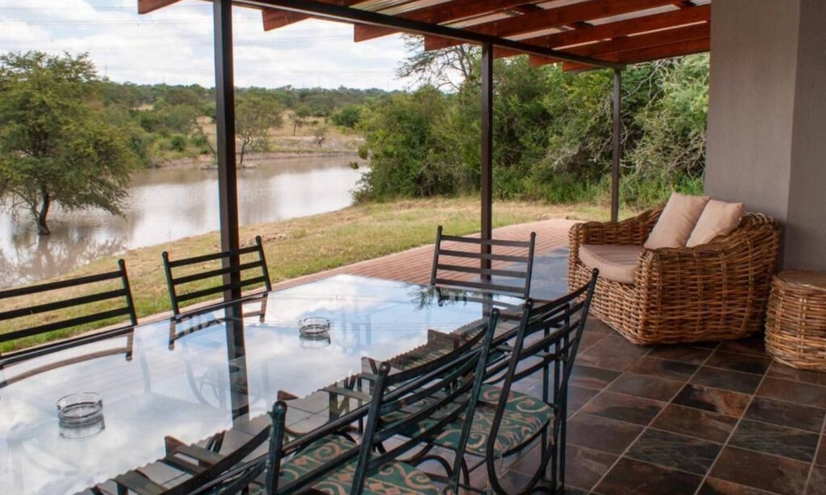 Polokwane House | Casa de la Presa 6