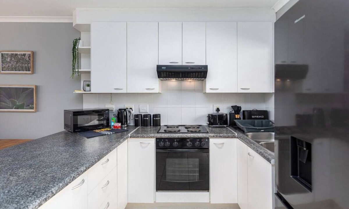 Century City Apartment | Century on Lake A45 by Ctha