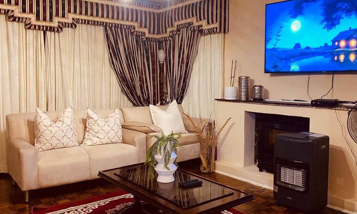 Pinetown House | Charming 3-Bedroom House Rental in Pinetown, South Africa