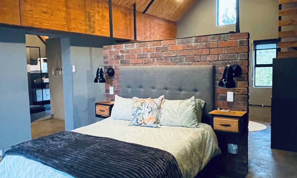 Raithby Apartment | Charming Pet-friendly Apartment in Cape Winelands