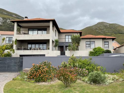 Chanteclair Villa | Chasing Jacuzzi Sunsets sea and mountain views