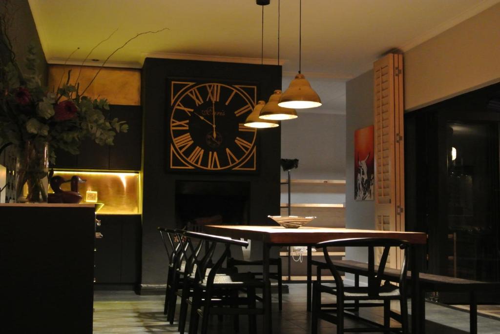 Bergvliet House | CLEMENT ONE, a villa for family & friends