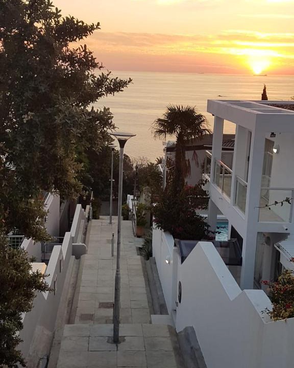 Clifton Apartment | Clifton Steps