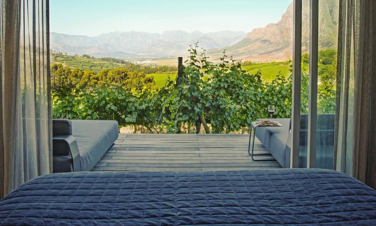 Cape Winelands Hotel | Clouds Estate