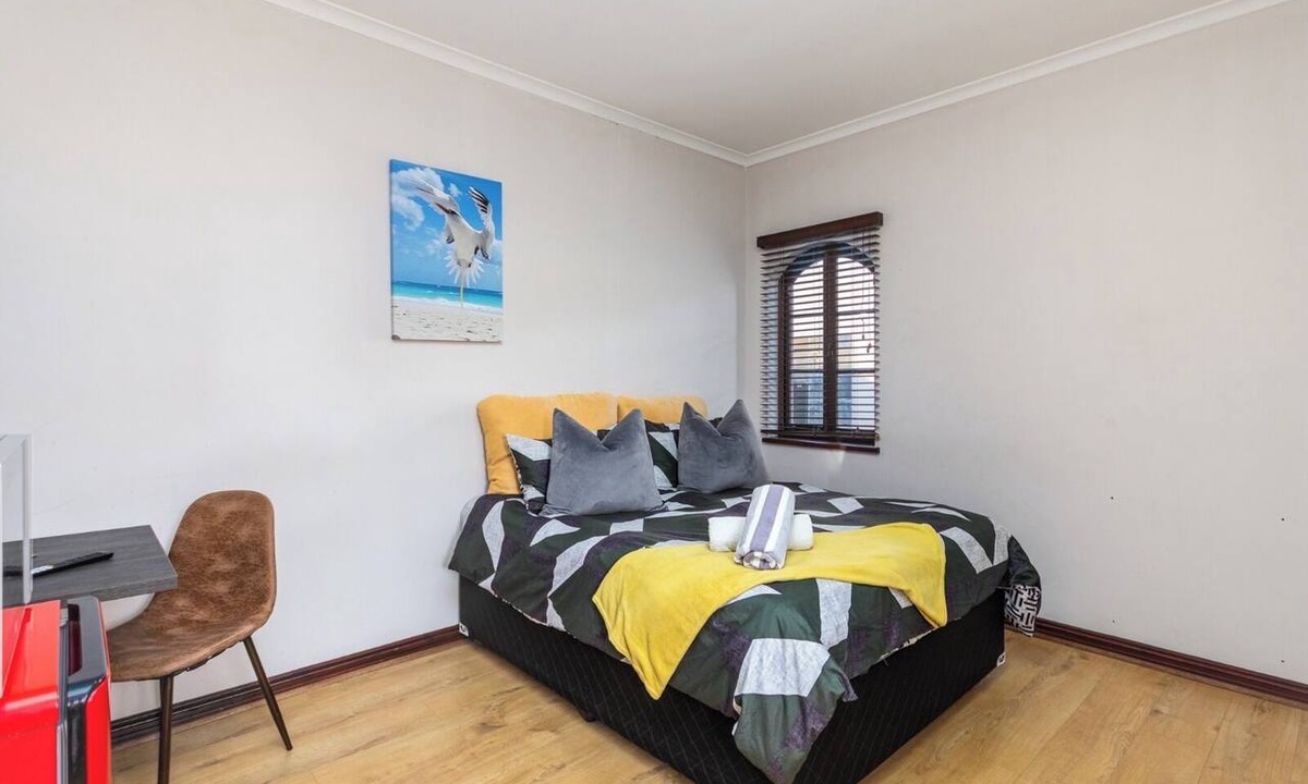 West Beach Apartment | Coastal stay in safest neighbourhood.