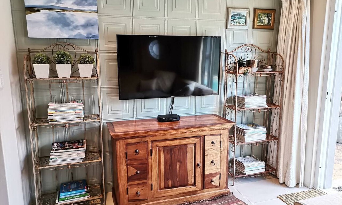Lakeside House | Cornerhouse Family Retreat