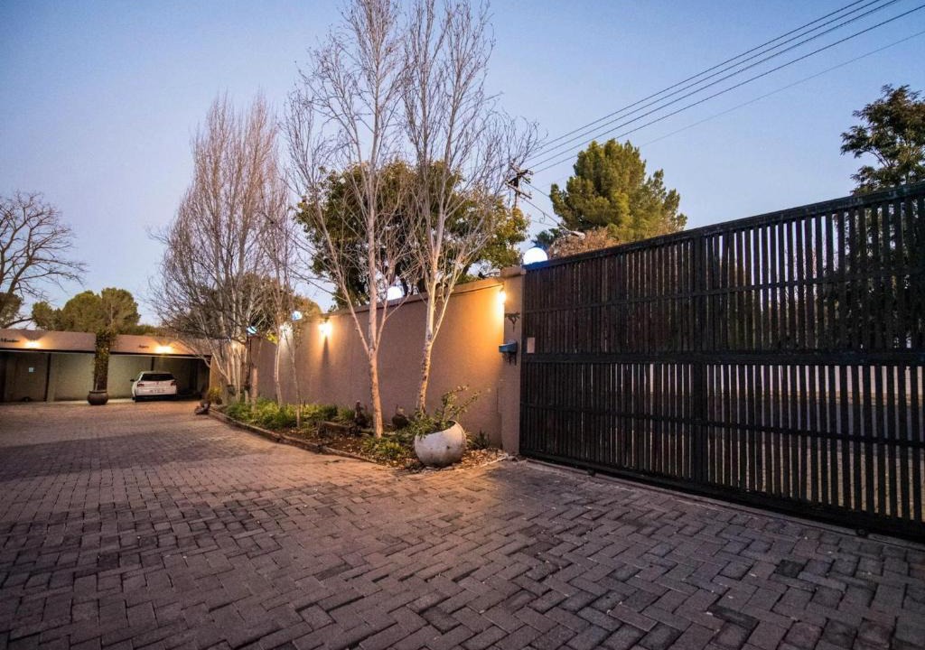 Bloemfontein House | Cottonwood Guesthouse Bloemfontein