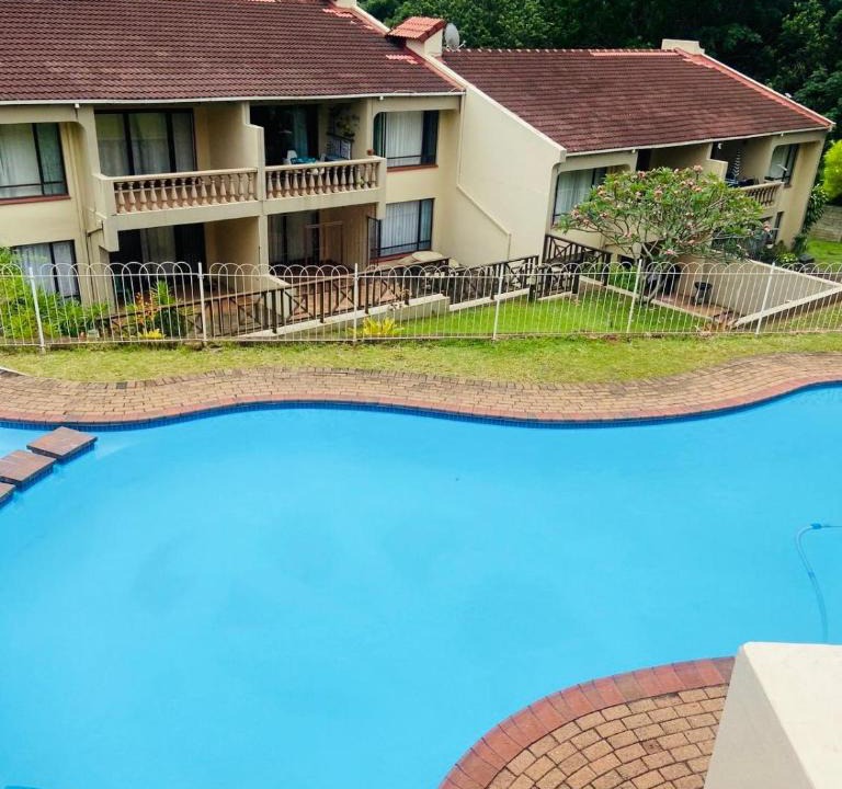 Port Edward Apartment | Cove25
