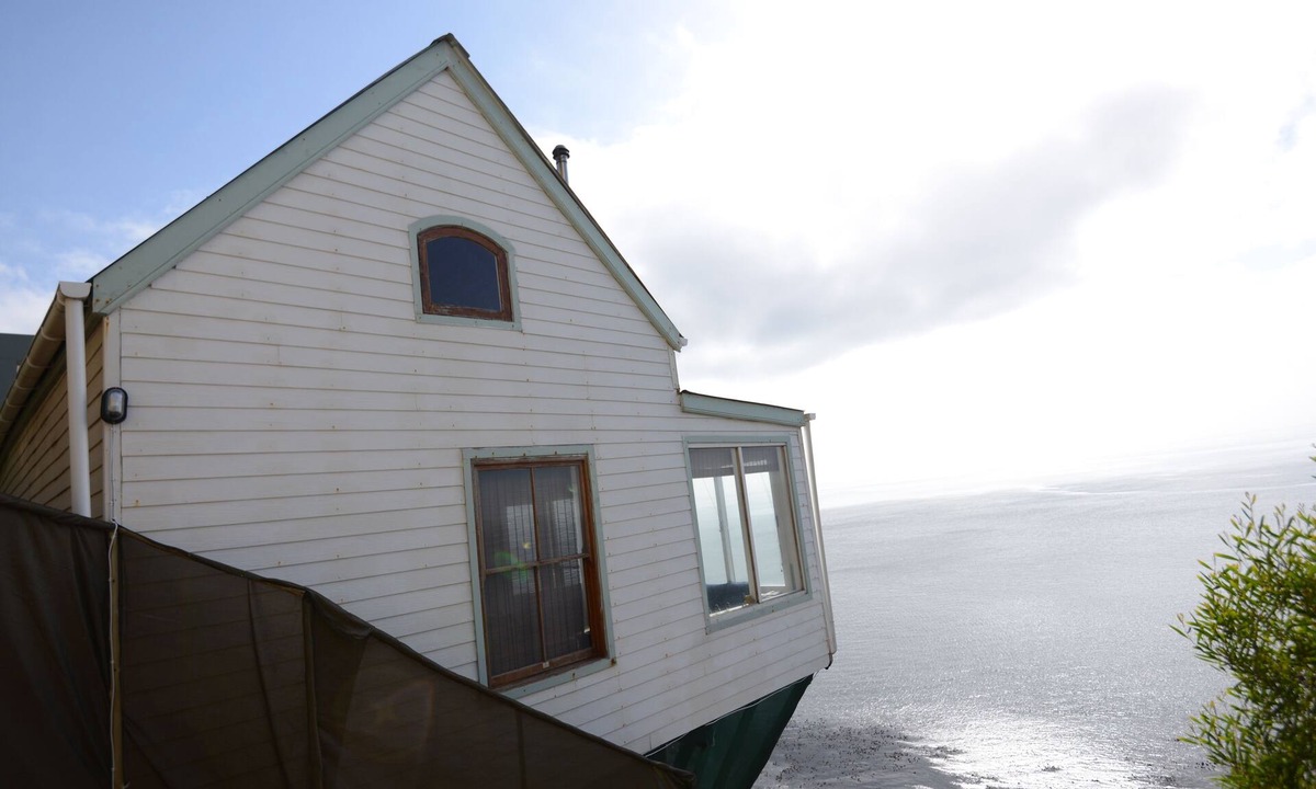 Fish Hoek House | Cozy dreamy cottage with endless sea views
