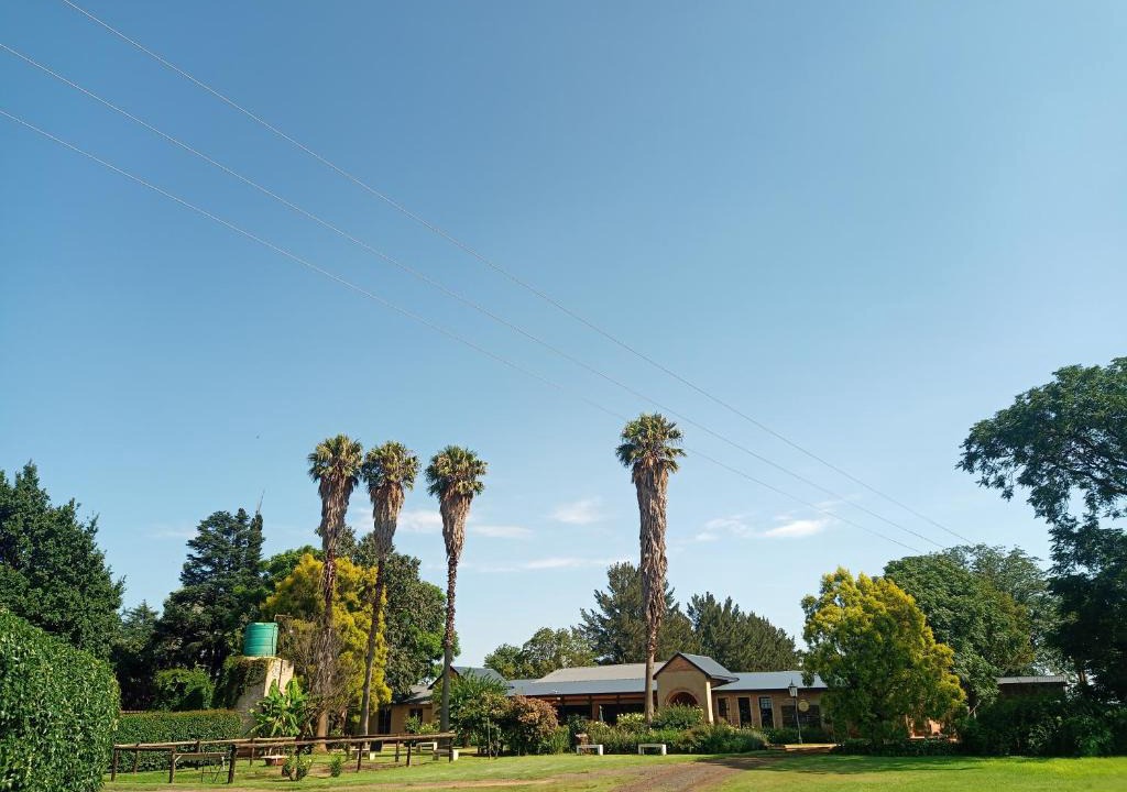 Vlakdrif House | Die Krip Guestfarm