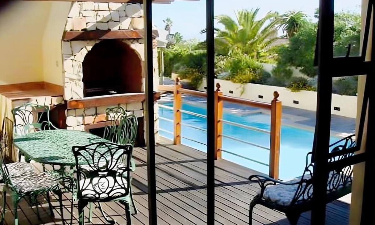 Melkbosstrand House | Dream House on the Ocean - No Load Shedding