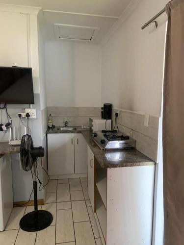 Berea Hotel | East London Guest House