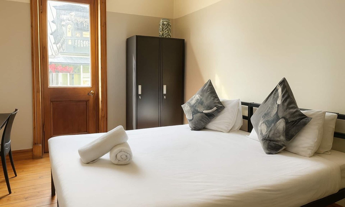Cape Town City Centre Hotel | Electric Jackal