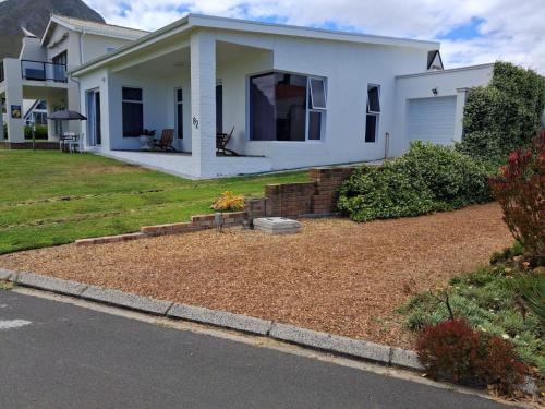 Kleinmond House | Enjoy Nature!