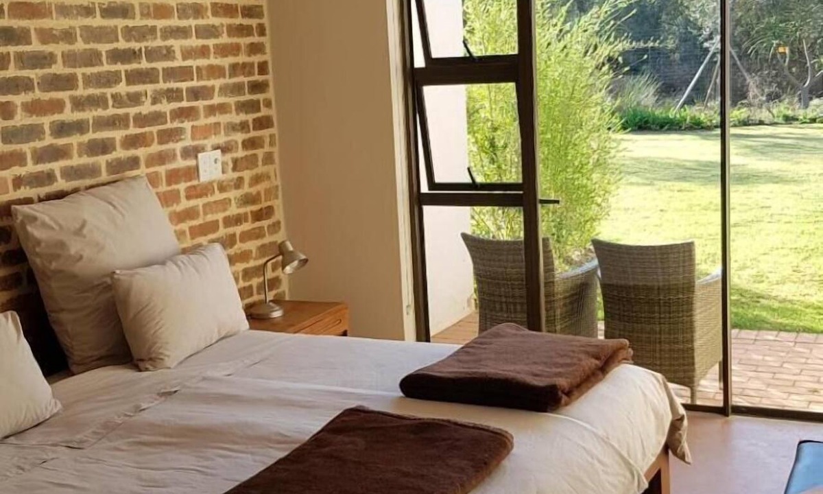 Hekpoort House | Esther's Country Lodge