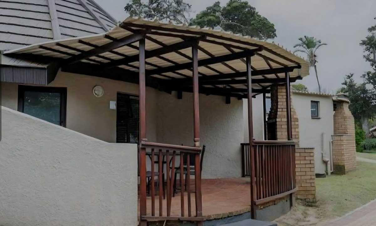 Melville Ski Chalet | Family friendly chalet in Melville perfect for relaxing getaway, beach access.